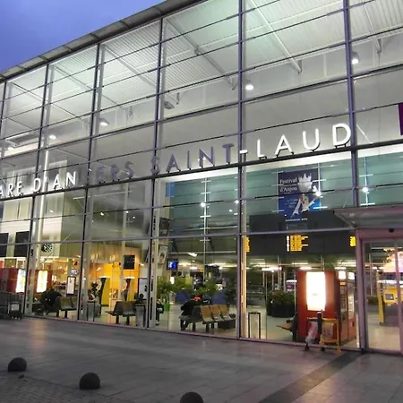 L'exotique - Hypercentre - Gare Apartment Angers