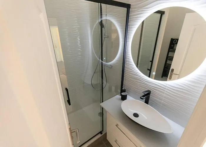 L'exotique - Hypercentre - Gare Apartment